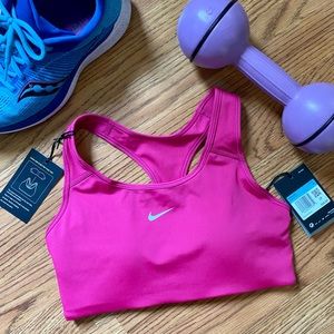 NWT Pink Nike Sports Bra Medium Support Swoosh Bra